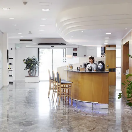 & 3* フォリーニョ