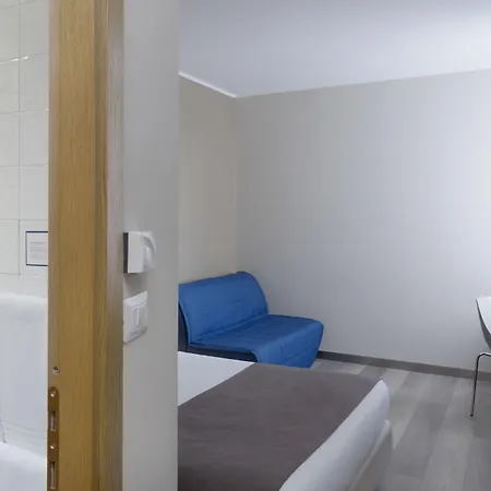 Отель & Фолиньо