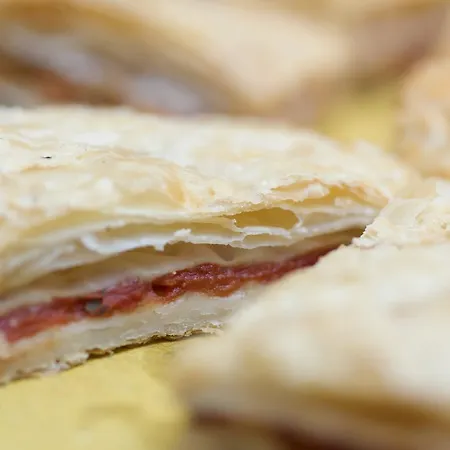 Отель & Фолиньо