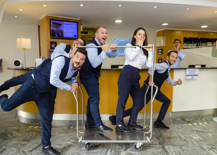 & ホテル フォリーニョ