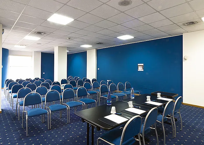 & フォリーニョ